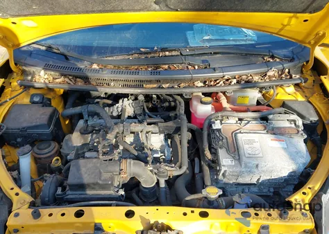 2014 Toyota Prius C Two z USA, uszkodzony, nr VIN JTDKDTB3XE1062125